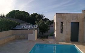 Charmant Studio Avec Piscine